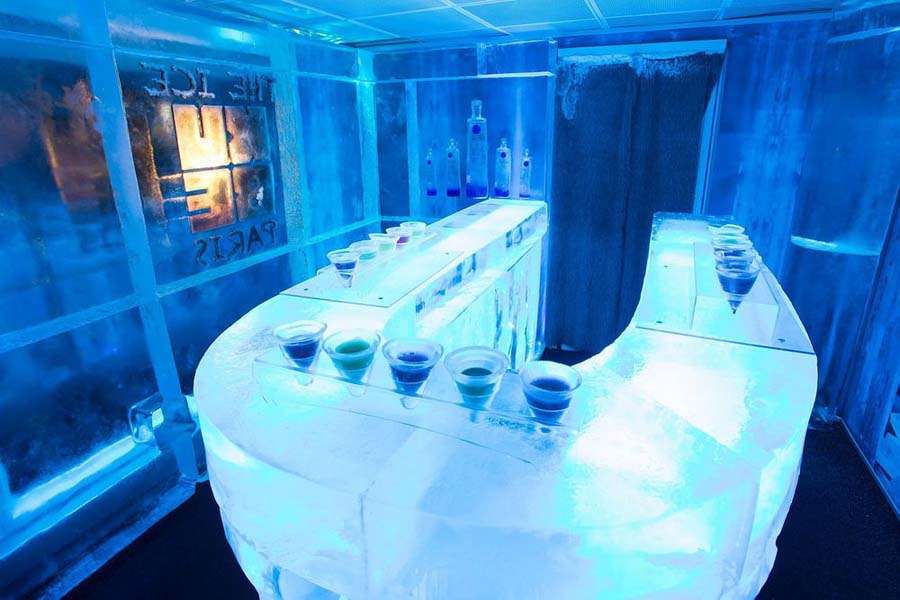 Cócteles en Icekube Icebar París